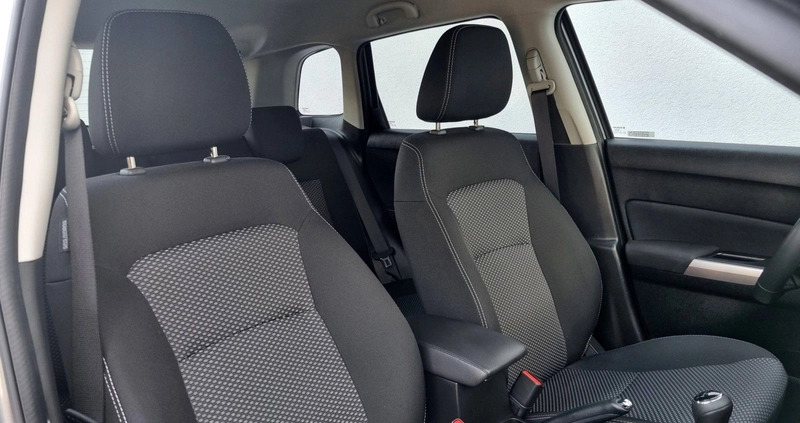 Suzuki Vitara cena 79900 przebieg: 50740, rok produkcji 2021 z Gdynia małe 781